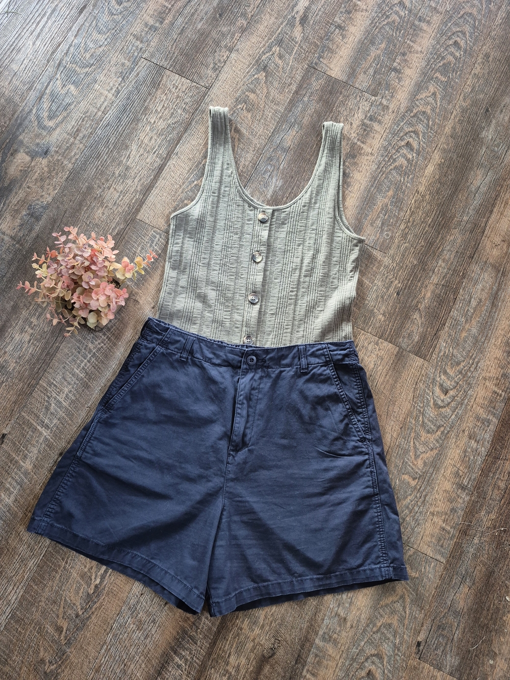 American Eagle Ribbed Tank & Piazza Italia Navy Shorts Summer Bundle Set L